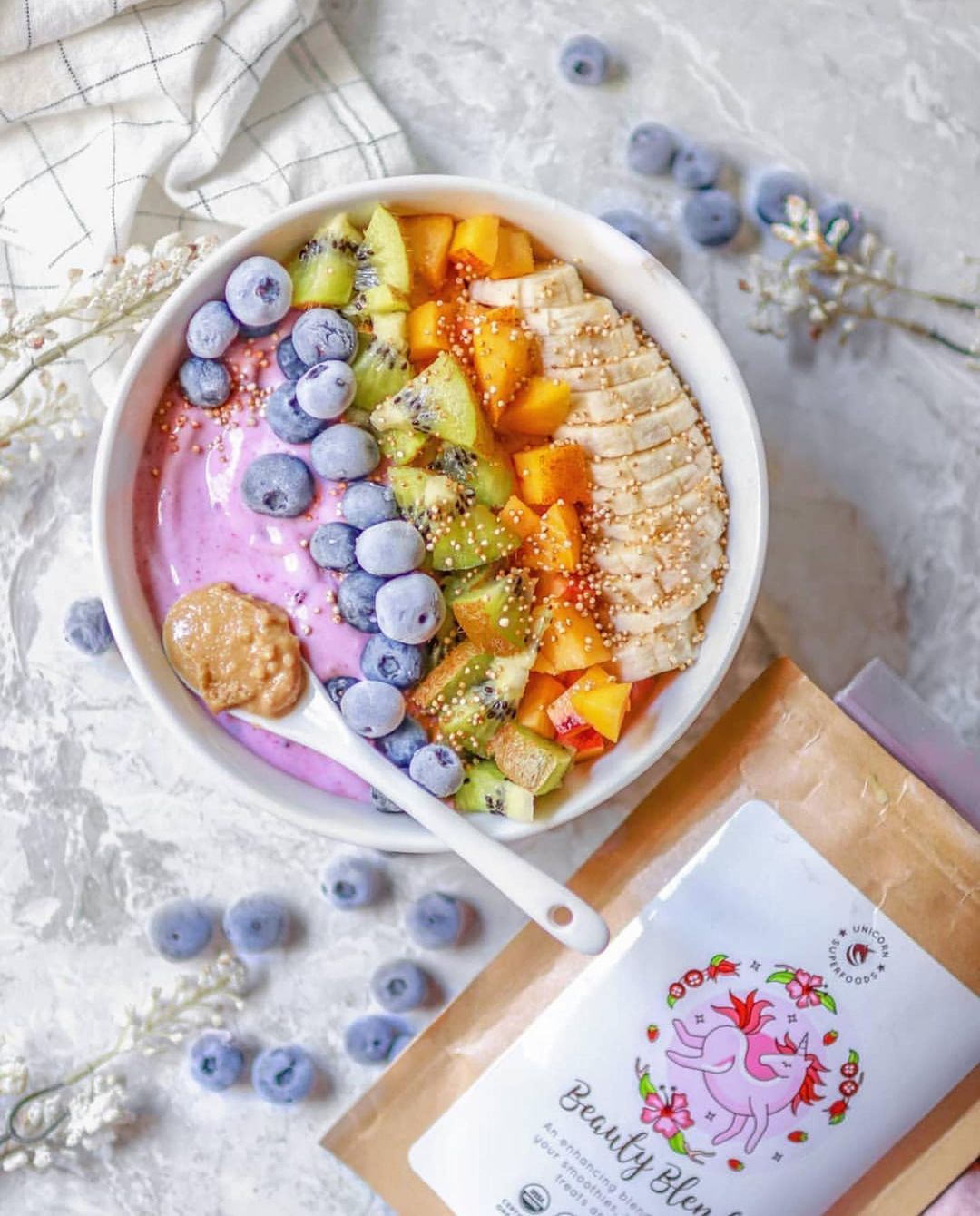 Simple Healthy Pink Pitaya Yoghurt Bowl