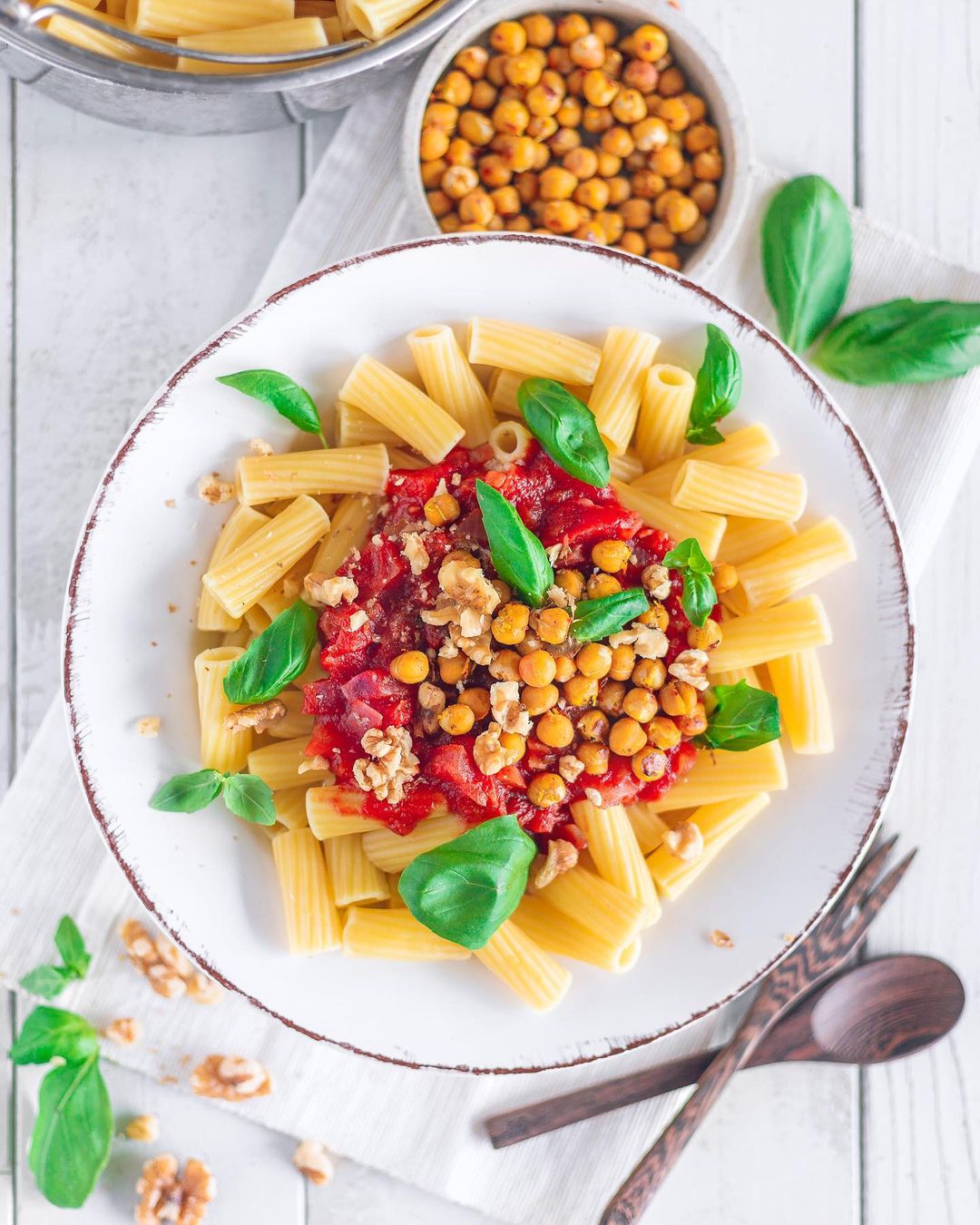 Oven Roasted Chickpea Tomato Pasta