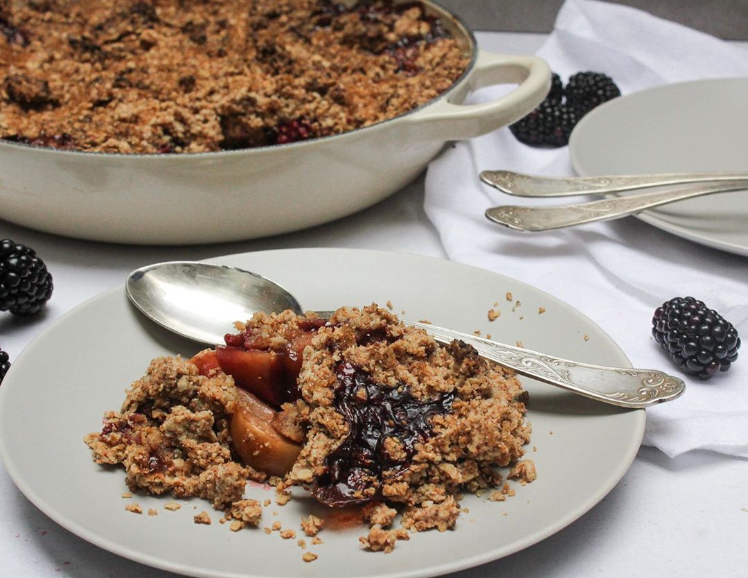 Blackberry and Apple Crumble
