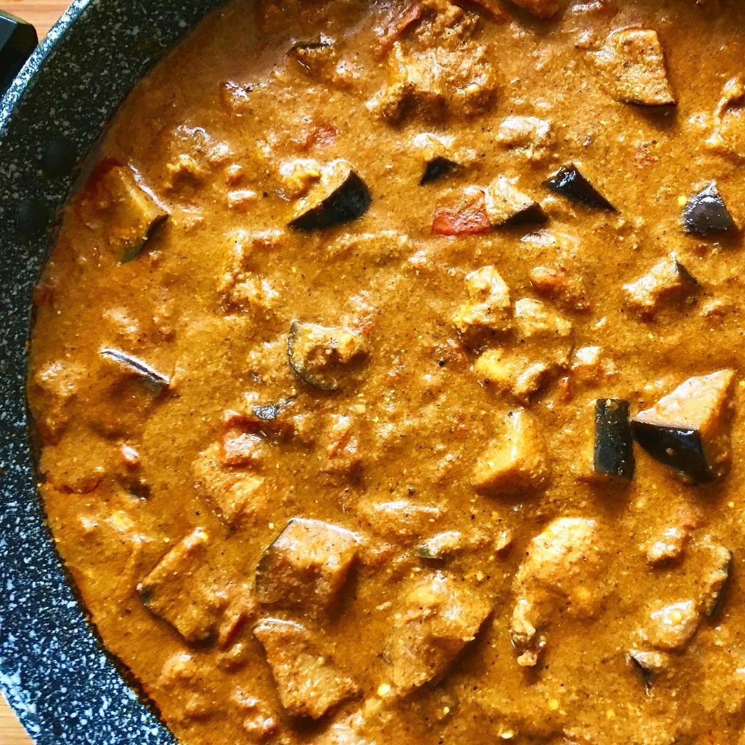 Sri Lankan Chicken and Aubergine Curry