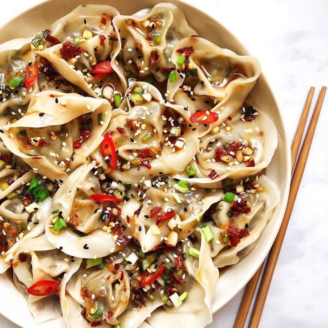 Spicy Steamed Mushroom Dumplings with Sauce