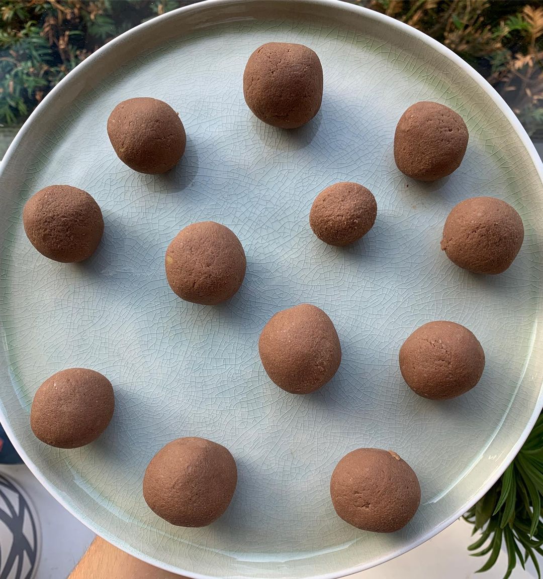 Chickpea Brownie Batter Bites