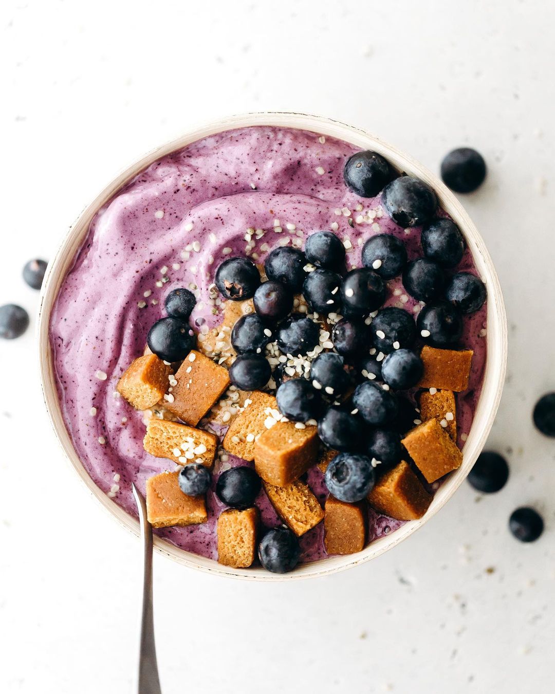 Creamy Purple Smoothie Bowl with Blueberries and Mango