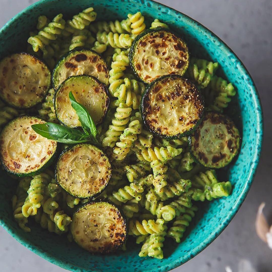 Creamy Avocado Pasta with Zucchini and Fresh Herbs