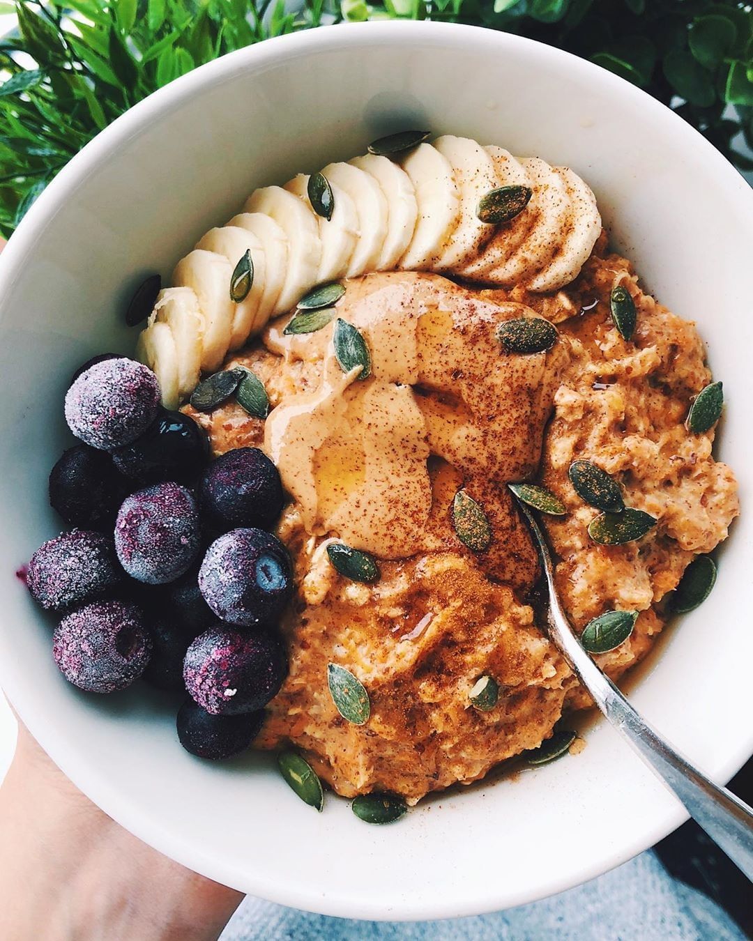 Overnight Carrot Cake Oats Breakfast