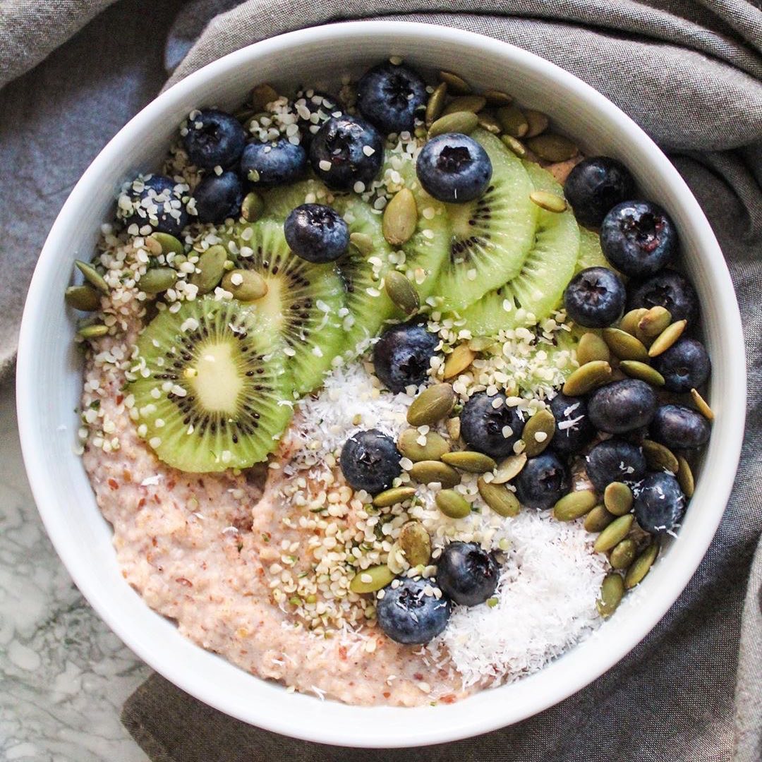 Healthy Vegan Cinnamon Cardamom Oats