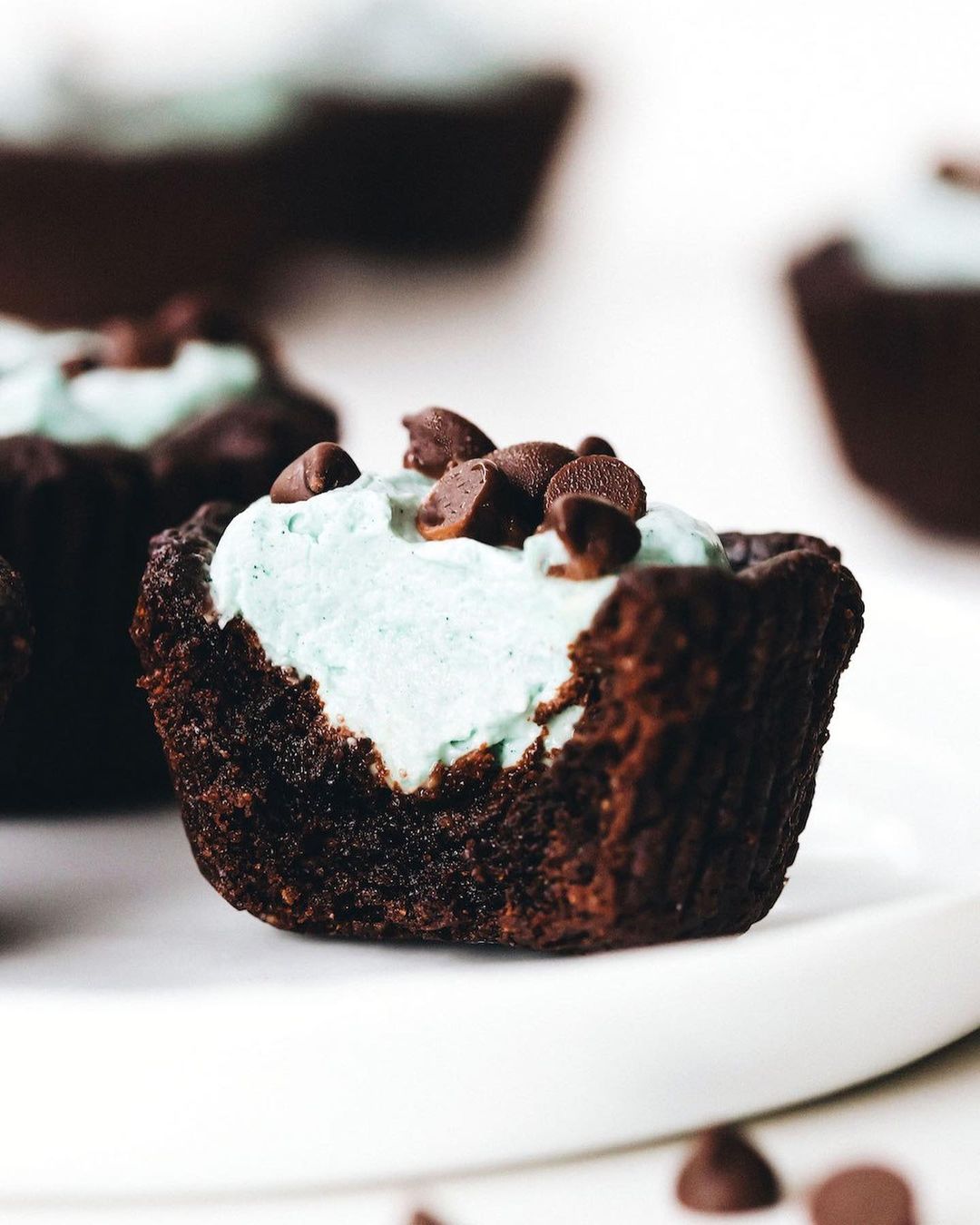 Vegan Grasshopper Mint Cookie Cups