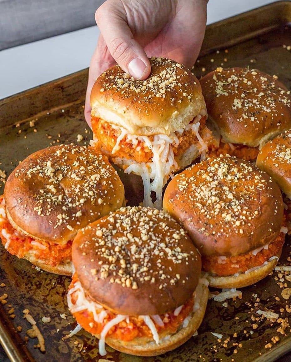 Vegan Chick’n Parm Pull-Apart Sandwiches