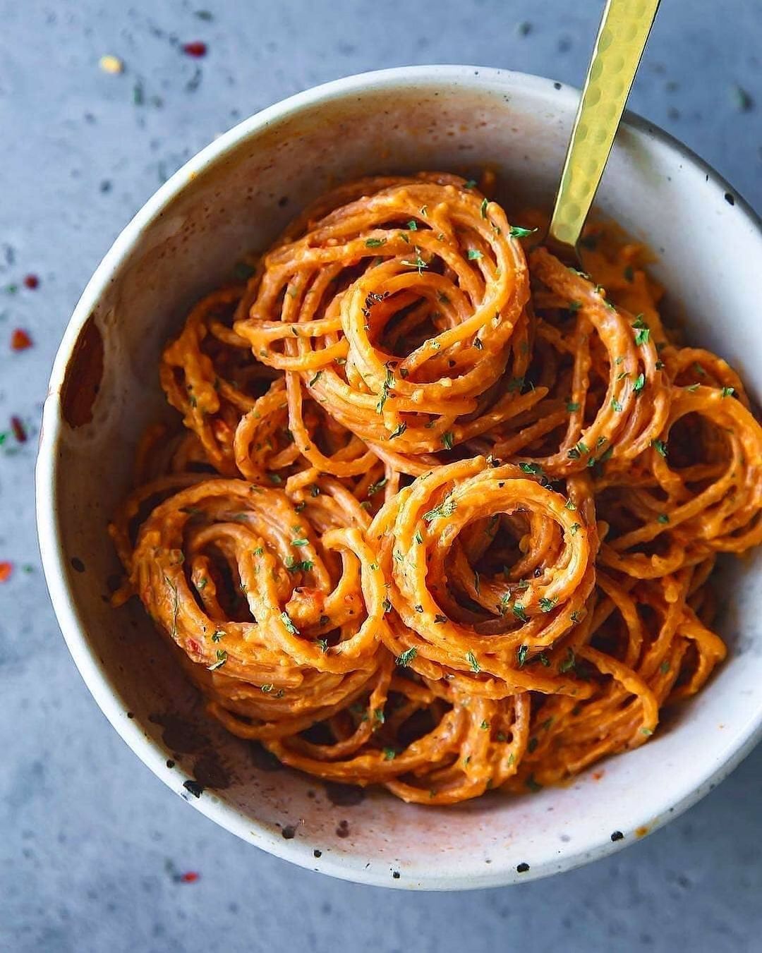 Roasted Red Pepper and Garlic Pasta
