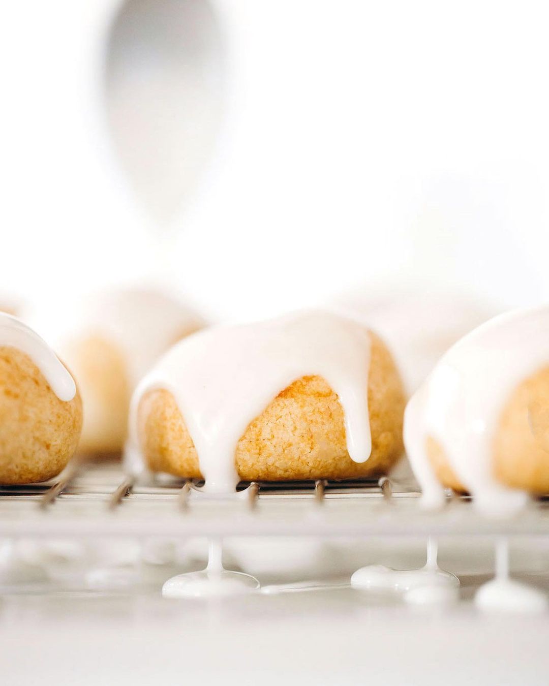 Puffy Glazed Lemon Cookies
