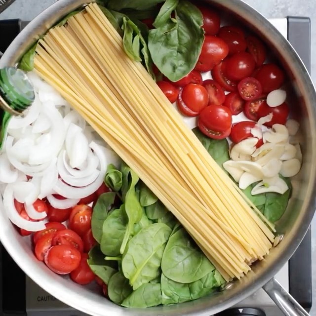One Pan Pasta