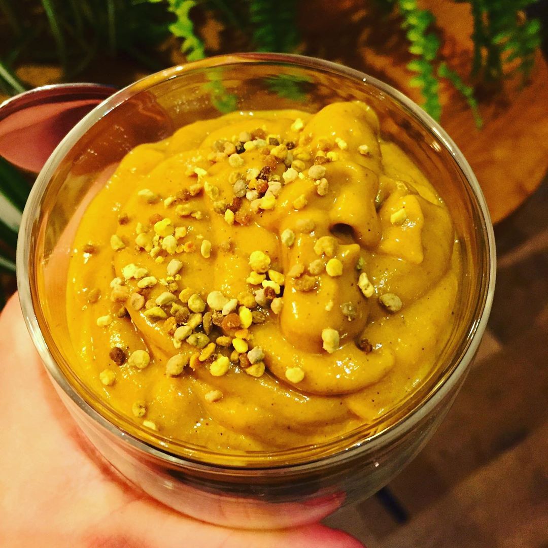 Thick Pumpkin Smoothie with Banana