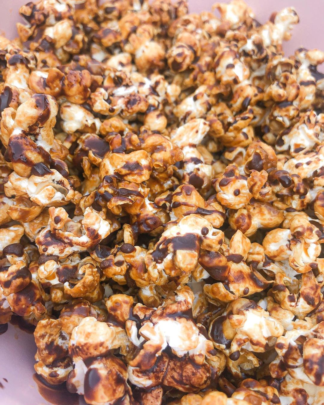 Caramel Popcorn W Chocolate Drizzle