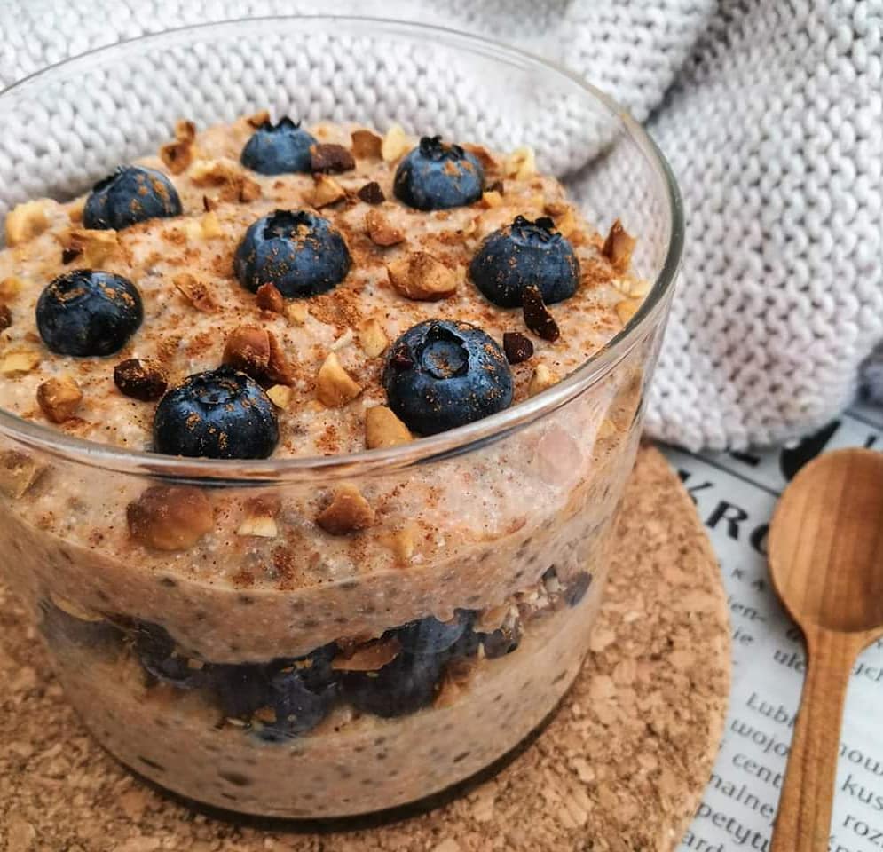 Delicious Chia Pudding with Peanut Butter and Vanilla