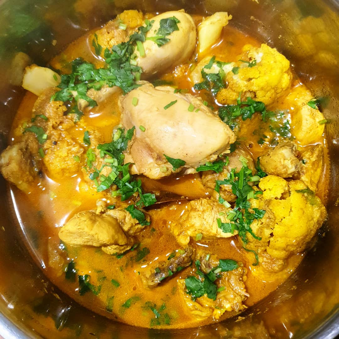 Coconut and Cauliflower Chicken Curry
