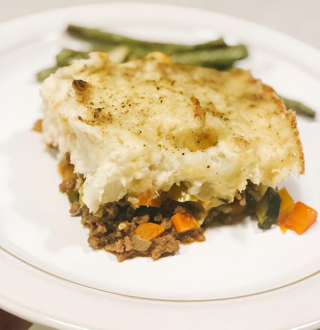Lightened Shepherd's Pie with Vegetables and Cauli Mash