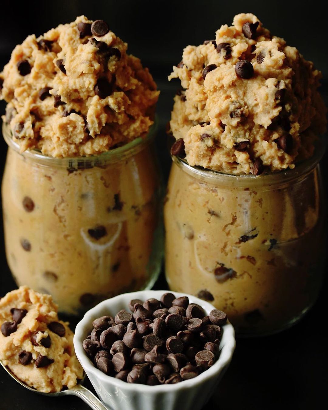 Creamy Vegan Chocolate Cookie Dough