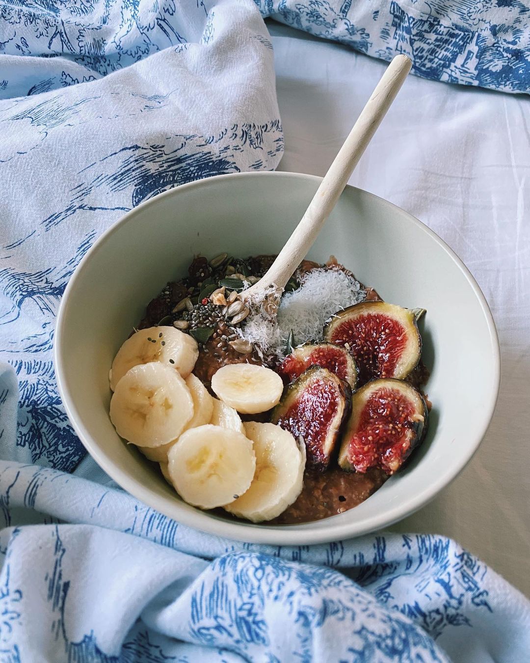 Chocolate Oats Porridge for Busy Mornings