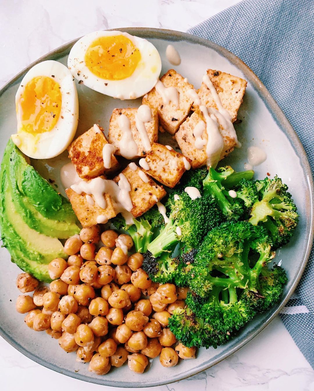 Baked Tofu with Paprika and Tahini Dressing