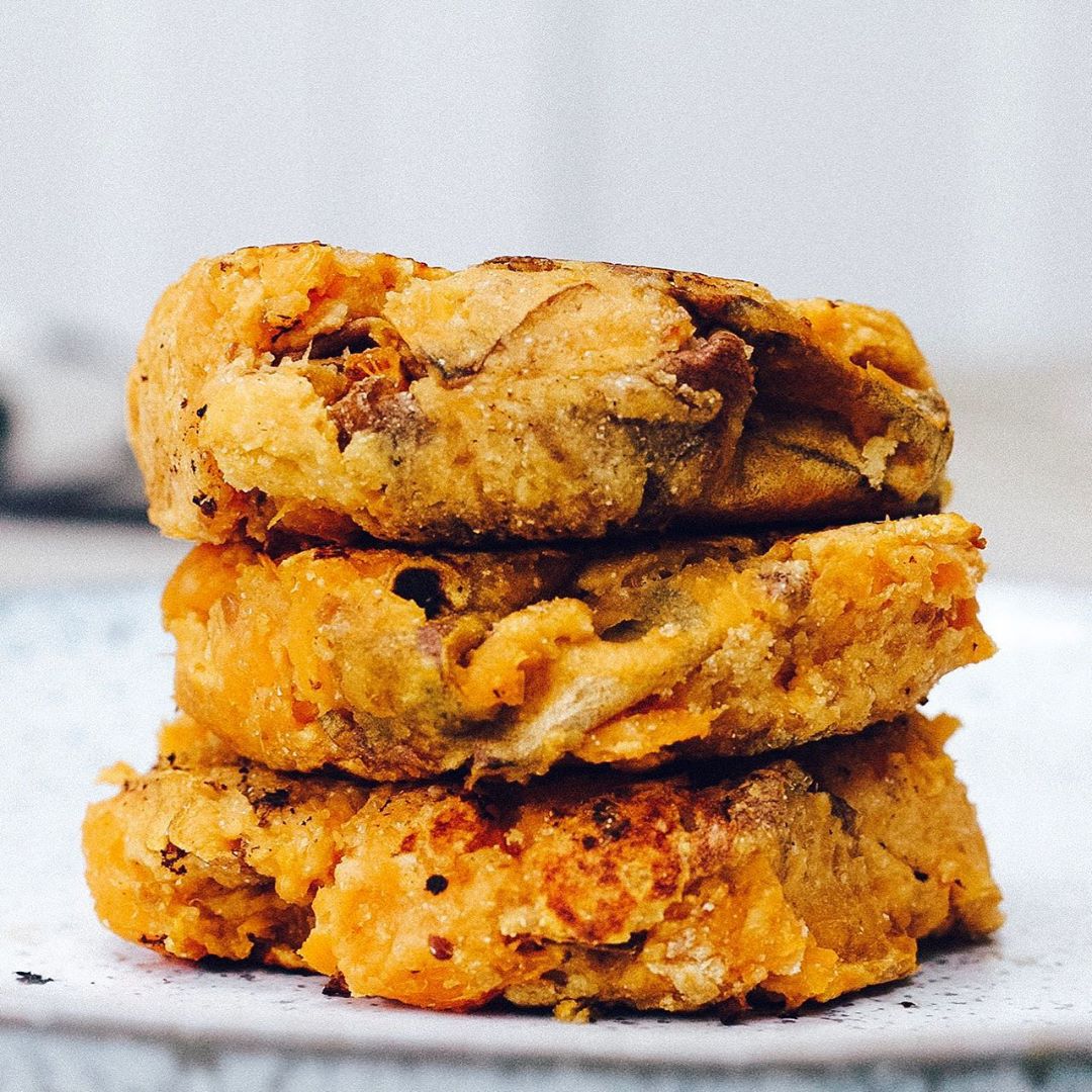 3-Ingredient Sweet Potato Burgers