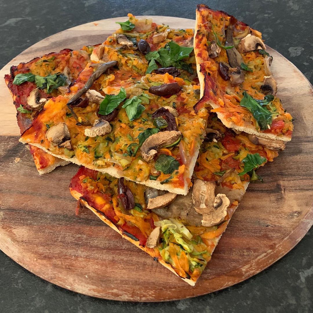 Delicious Vegan Spelt Vegetable Pizza