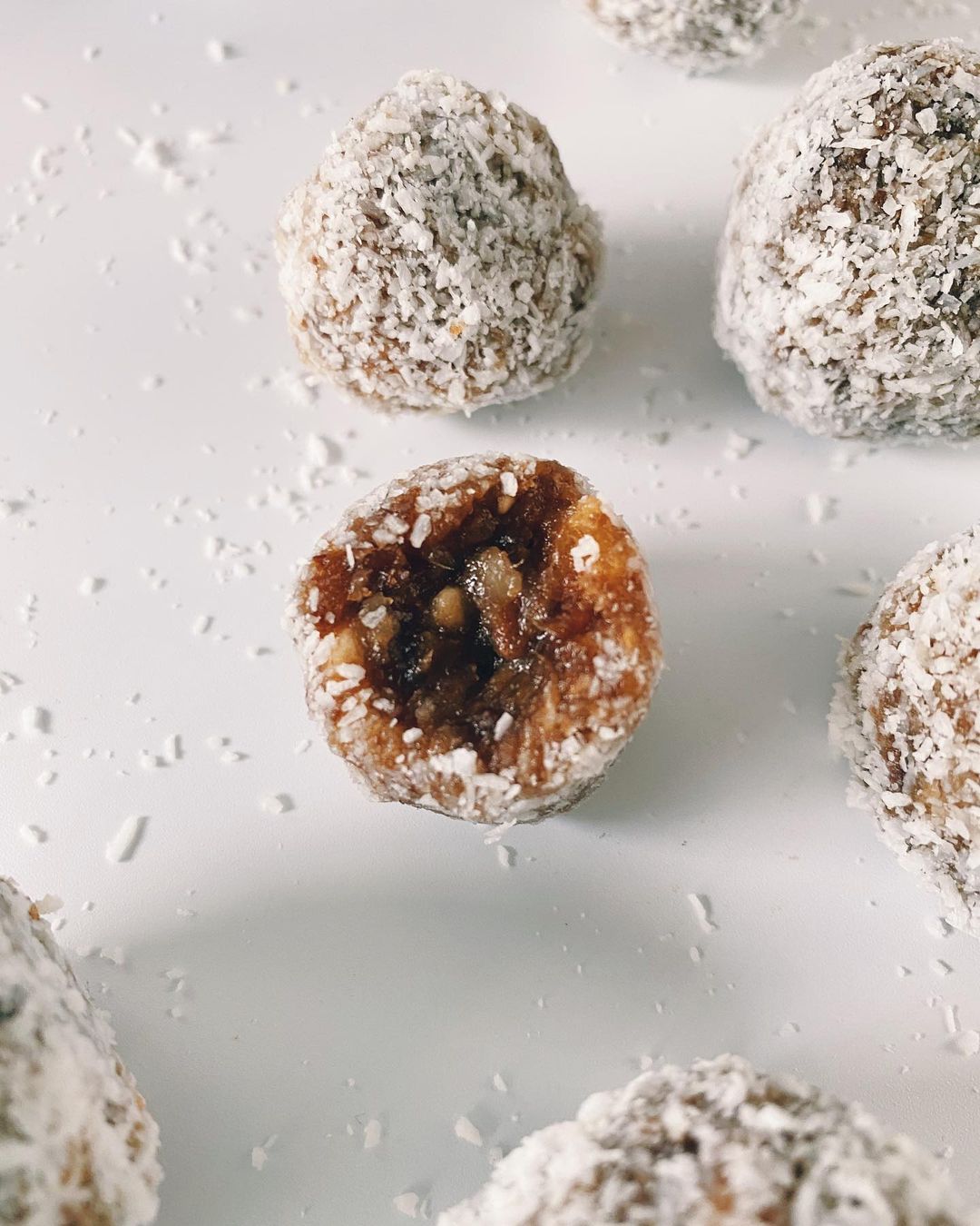 Date and Coconut Energy Balls