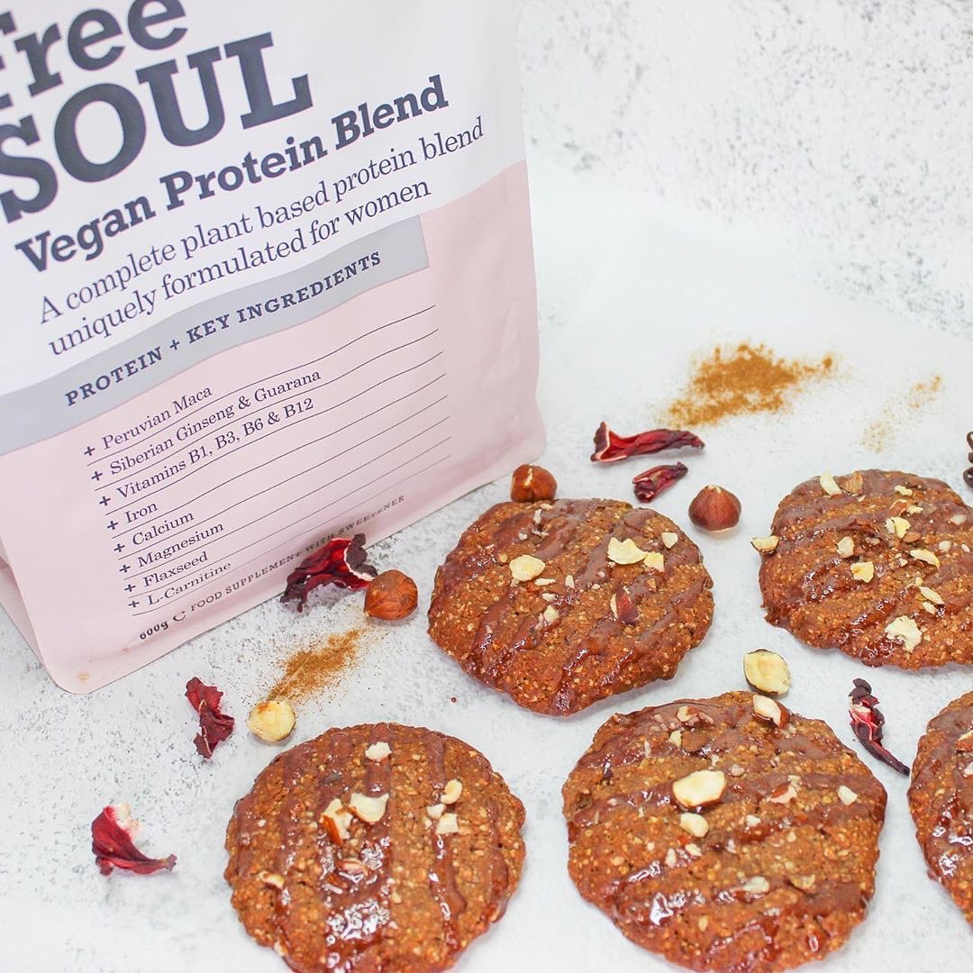 Chocolate Protein Hazelnut Oat Cookies