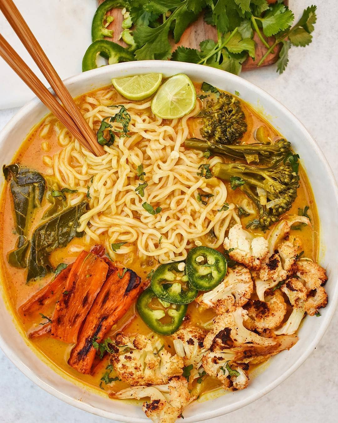 Creamy Vegan Curry Ramen