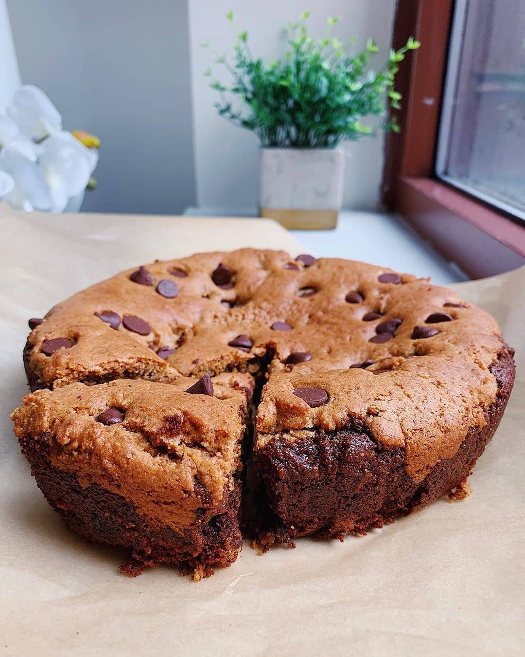 Vegan Brookie Pie with Almond Flour
