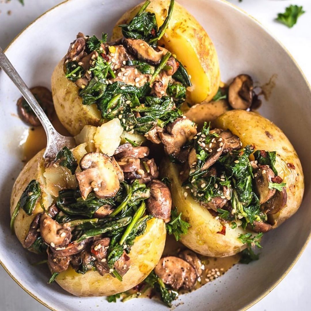 Vegan Stuffed Baked Potatoes with Mushrooms and Spinach