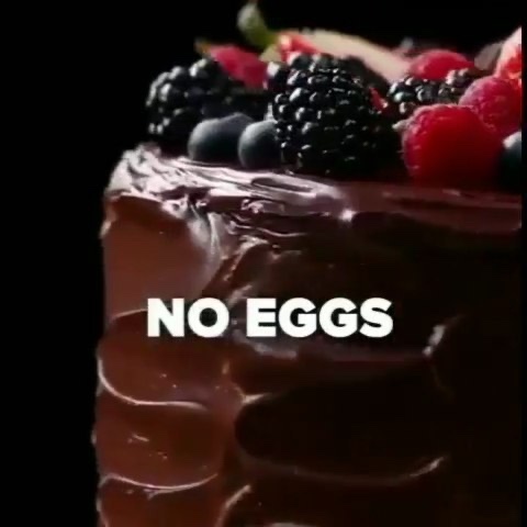 Fudgiest Vegan Chocolate Cake