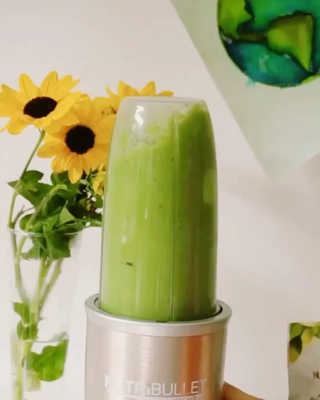 Easy Alkalising Green Smoothie