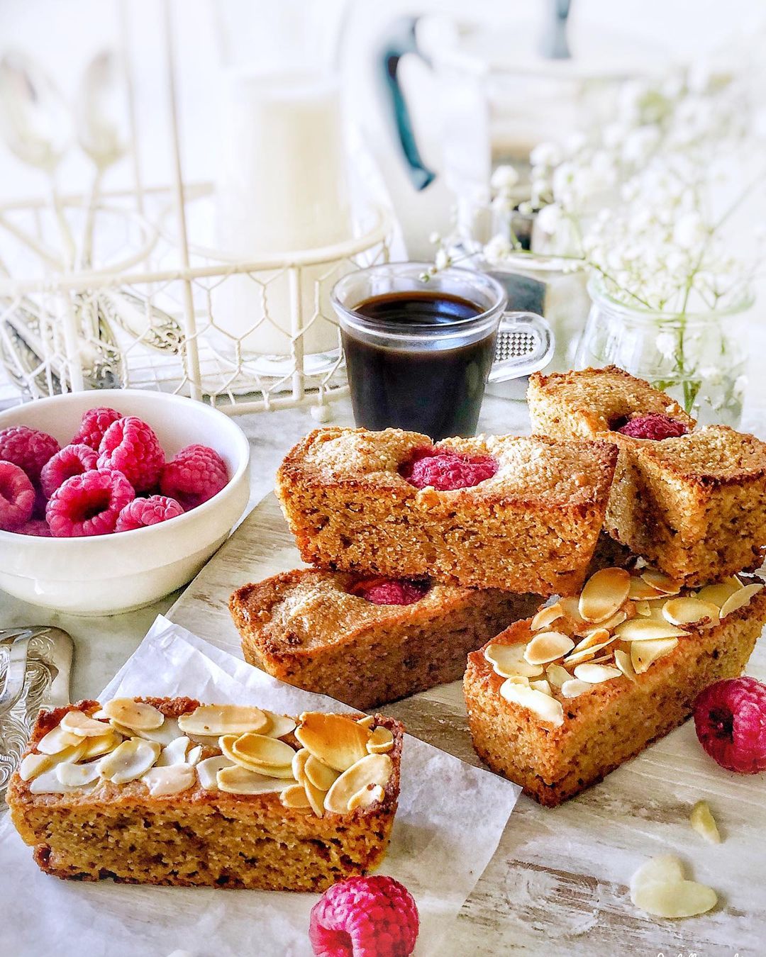 Fancy Financiers Almond Cake