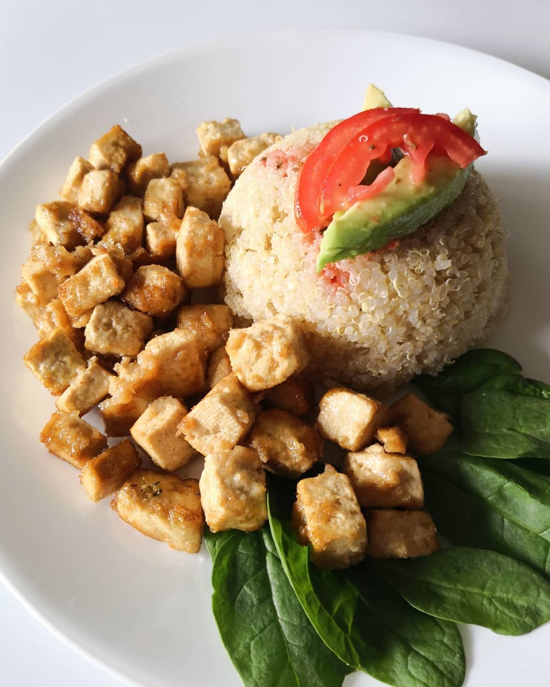 Crunchy Tofu and Quinoa Veggie Lunch