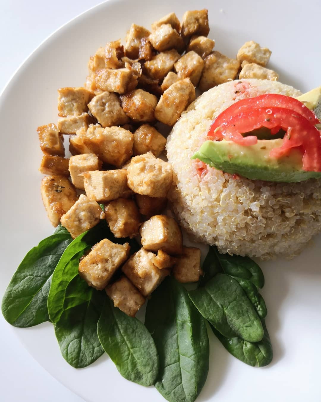 Crunchy Tofu and Quinoa Veggie Lunch