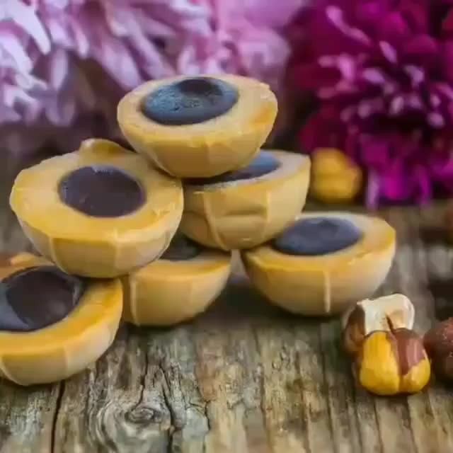 Vegan Toffifee Dessert with Coconut and Chocolate