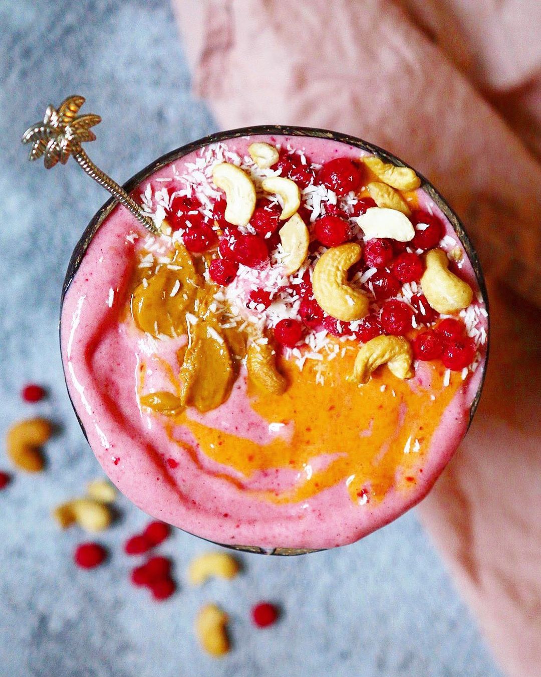 Vegan Smoothie Bowl with Frozen Fruits