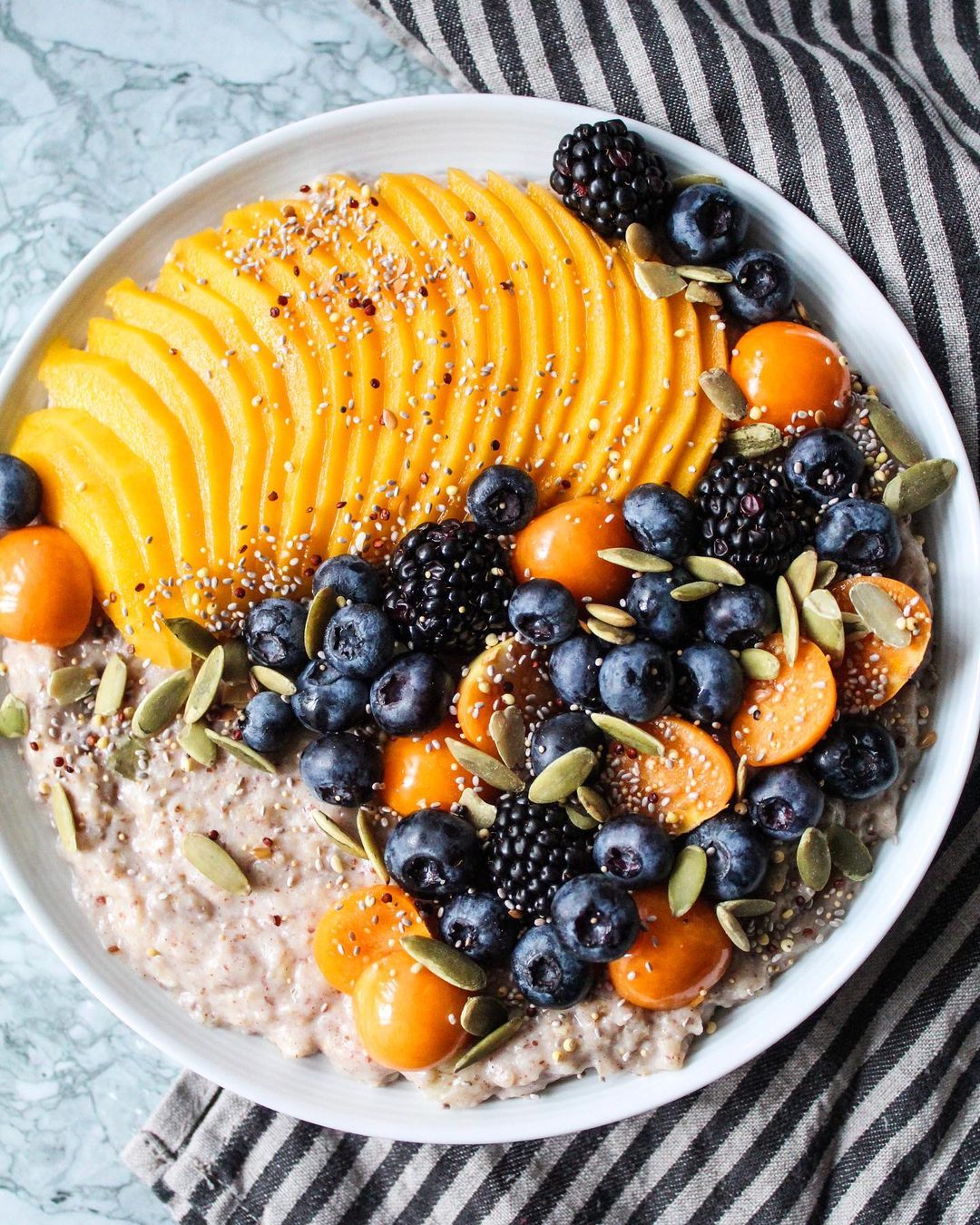 Tahini and Date Oatmeal