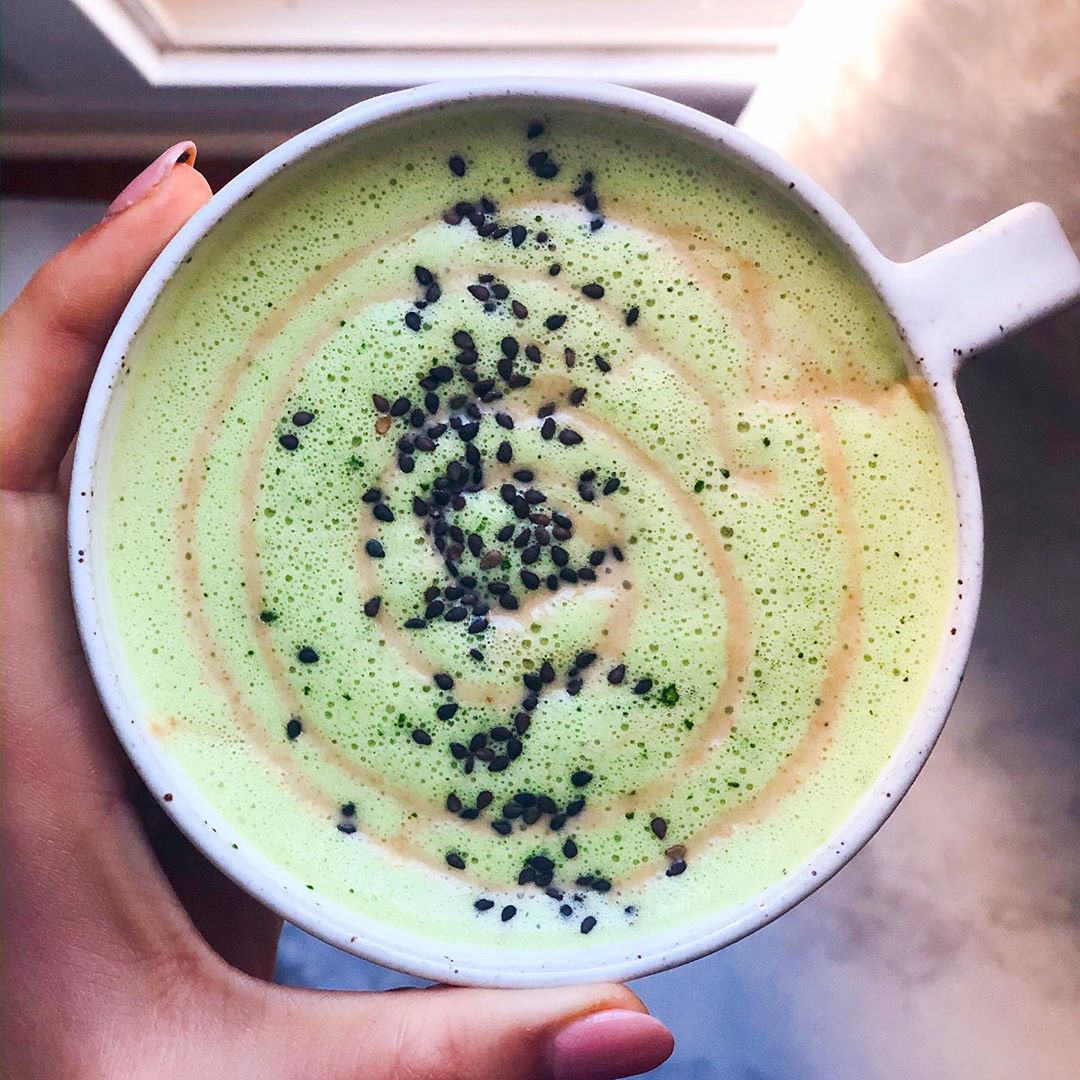 Creamy and Energizing Matcha Tahini Latte