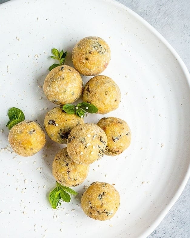 Crispy Tofu Koftas for Snacks and Curry