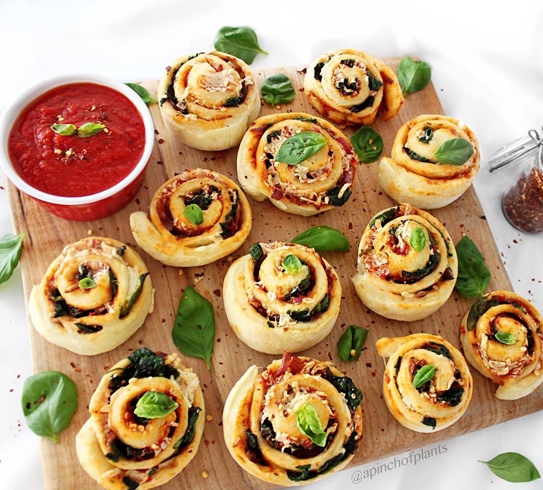 Tasty Spinach Pizza Pinwheels for Kids