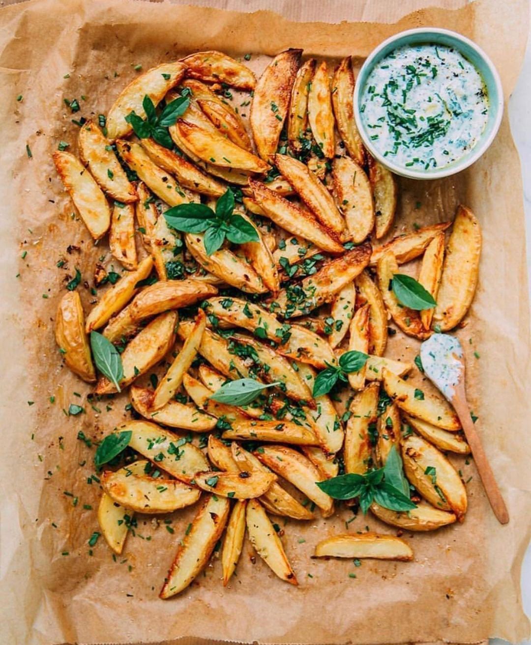 Crispy Garlic Herb Fries