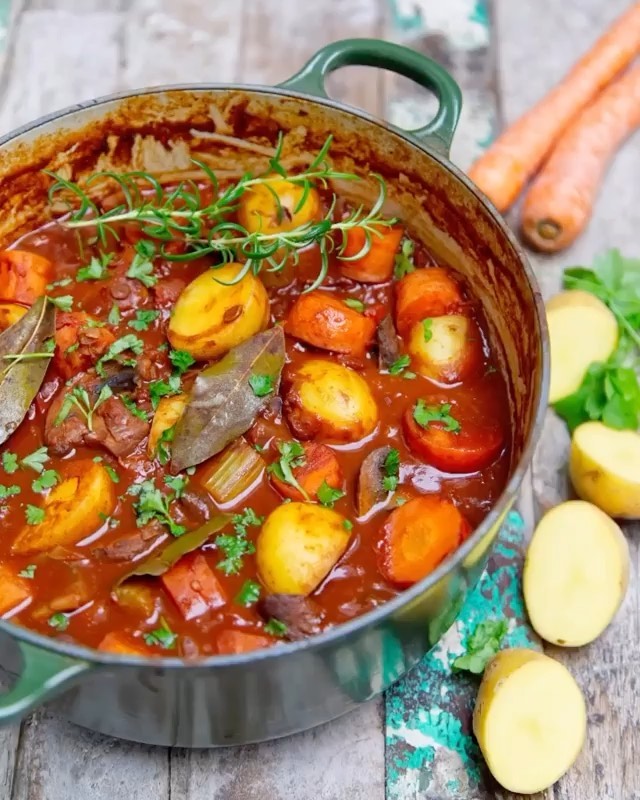 Hearty Potato Stew for Autumn