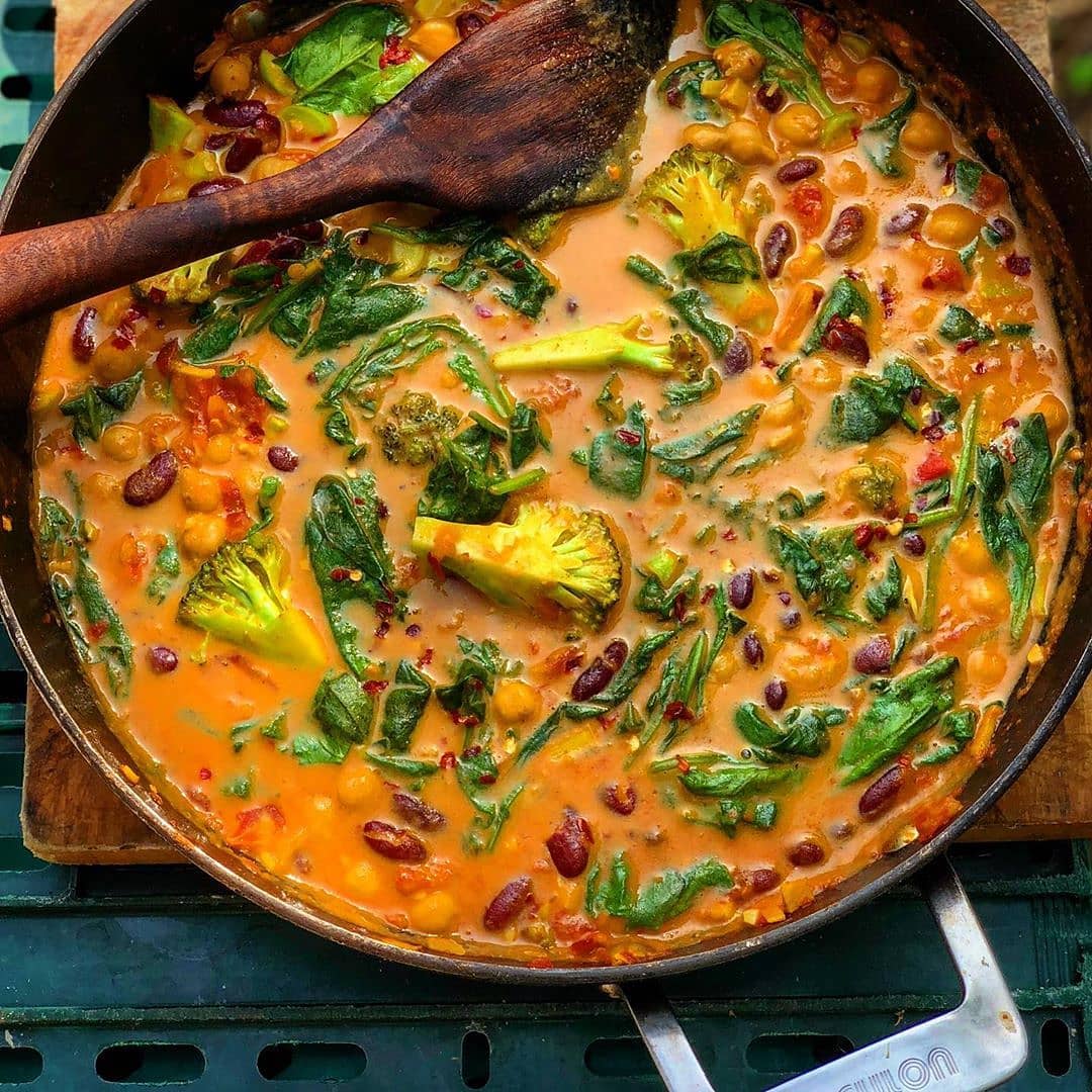 Spinach and Bean Coconut Masala