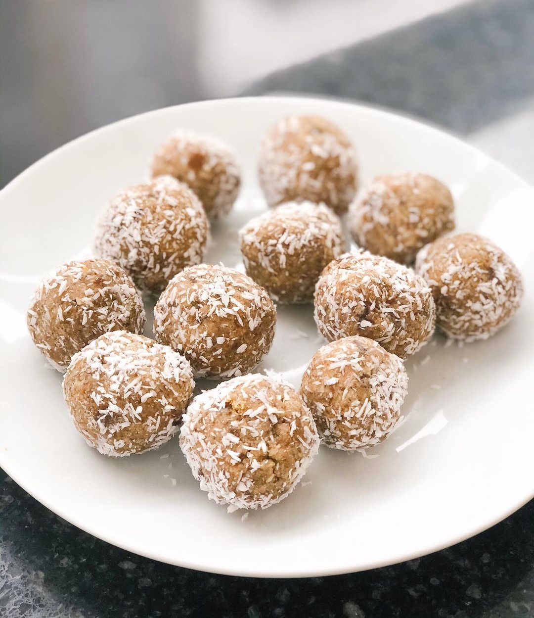No-Bake Coconut Lemon Energy Bites