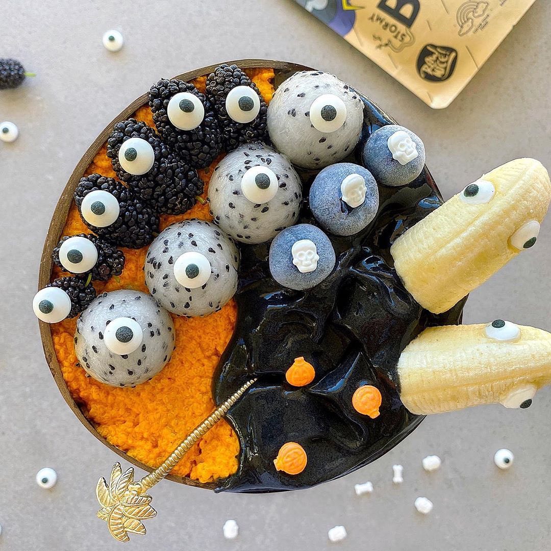 Halloween Orange Chia Pudding