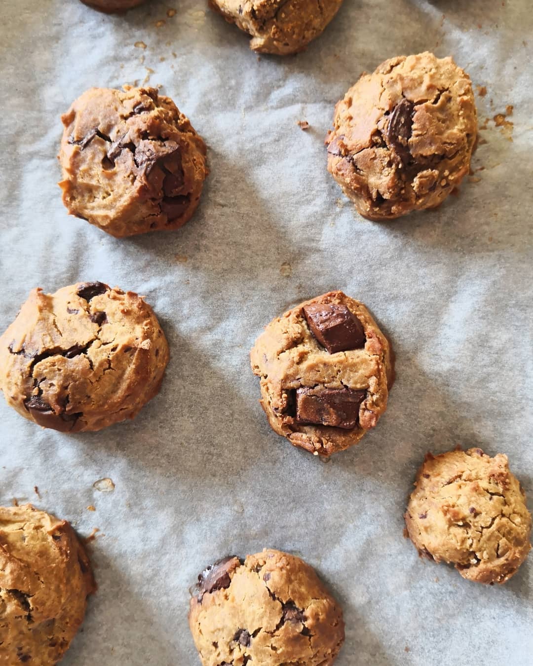 Easy Vegan Chocolate Chip Cookies