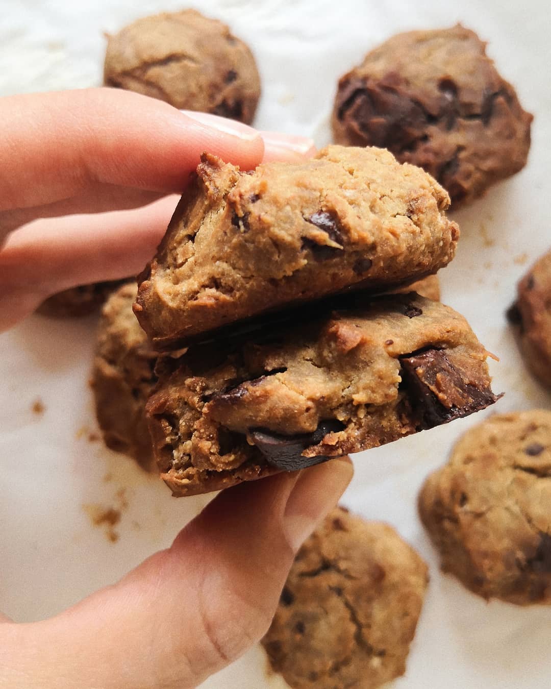 Easy Vegan Chocolate Chip Cookies
