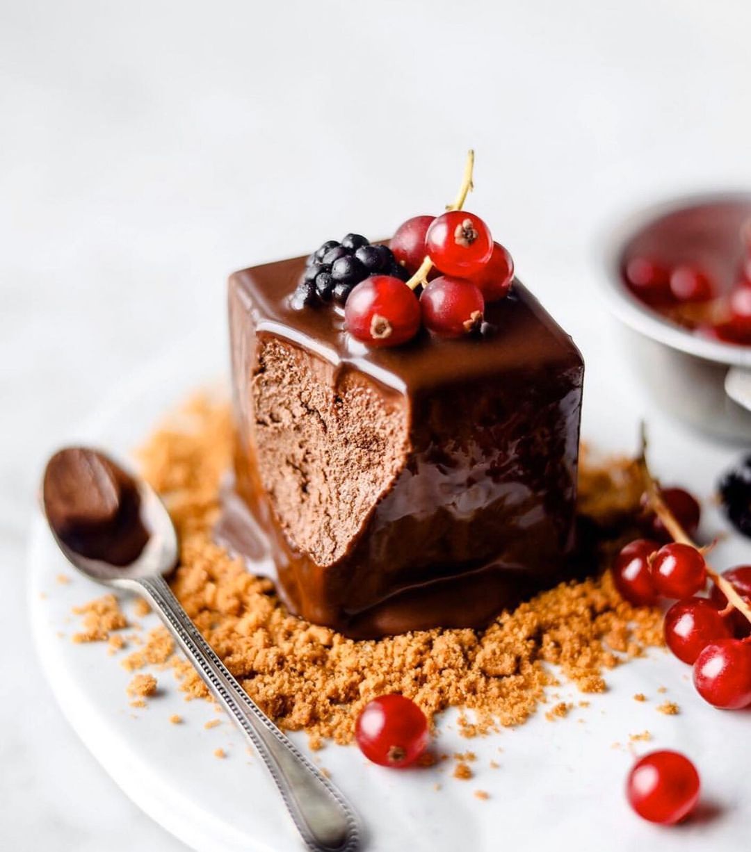 Vegan Three-Ingredient Chocolate Mousse