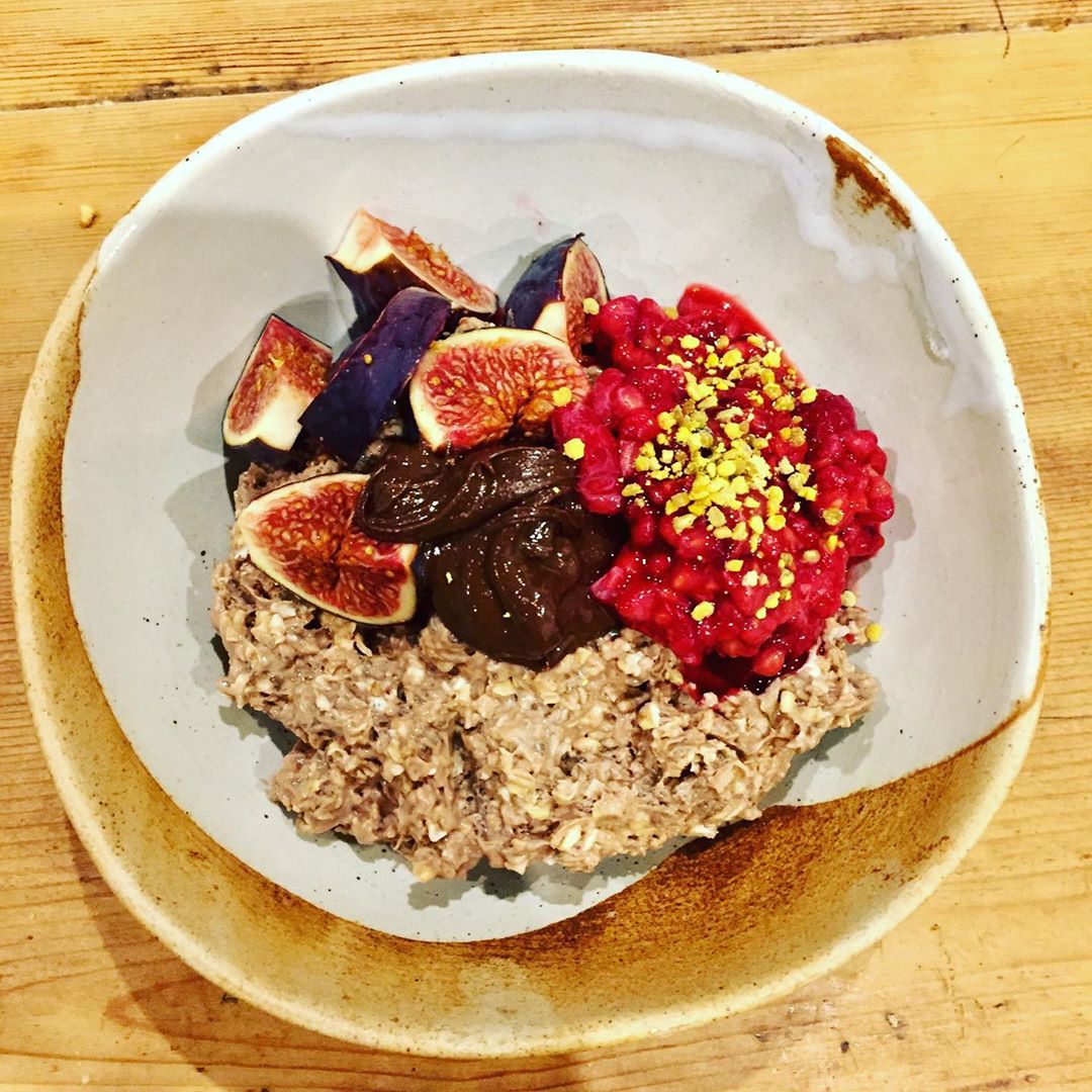 Chocolate Overnight Oats for Breakfast